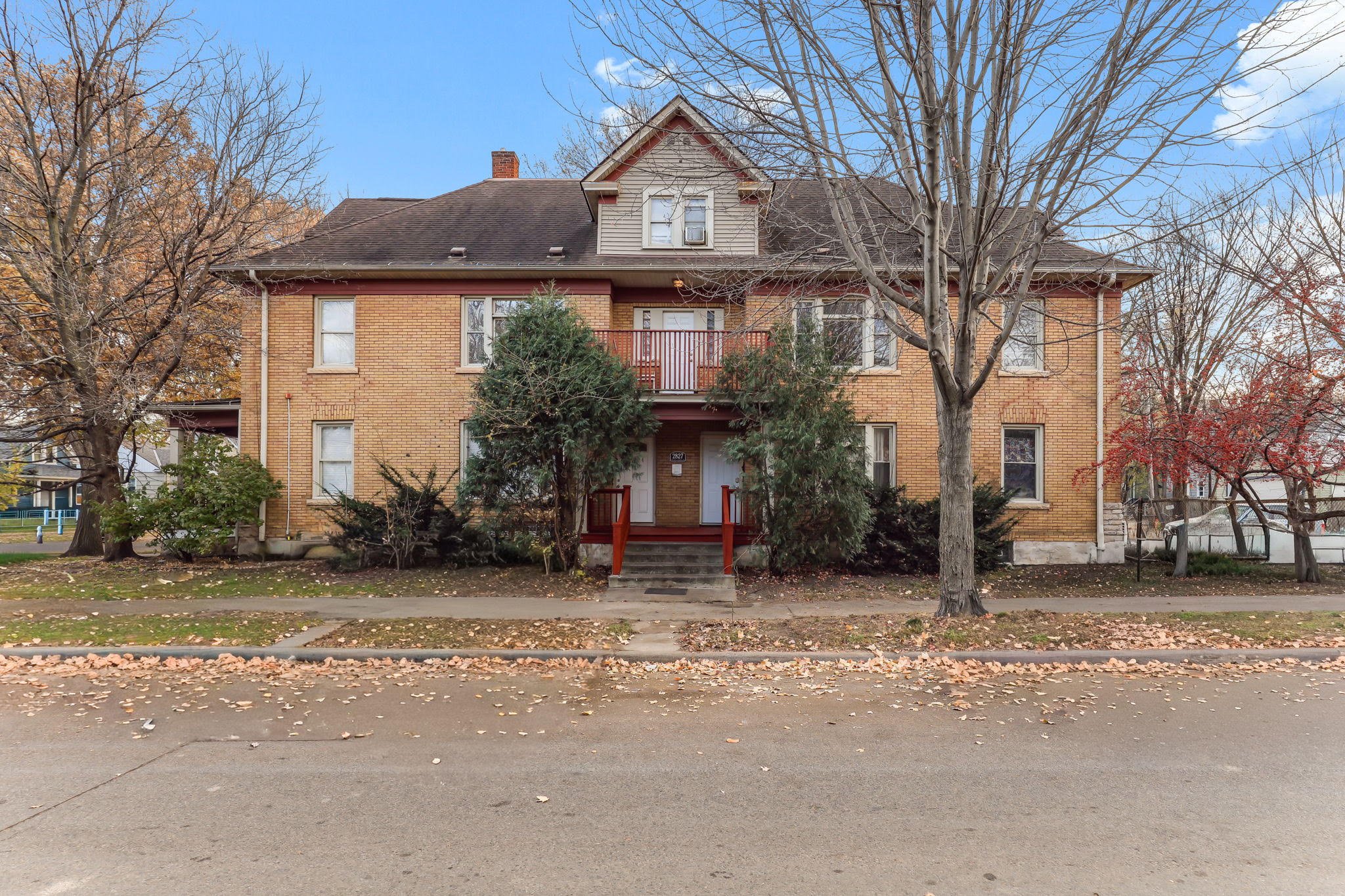 Minneapolis Condo: 2827 Bryant Ave N