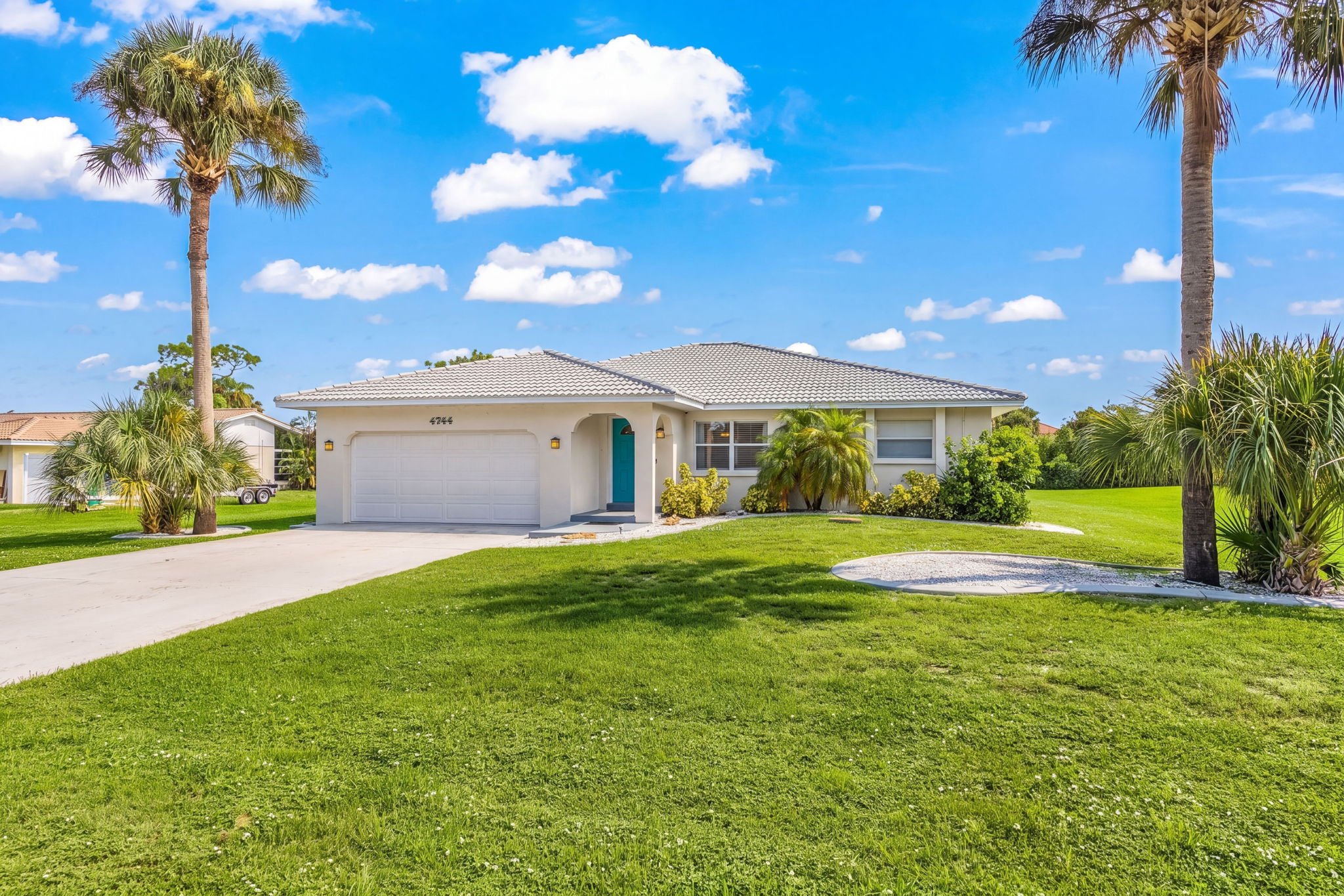 Placida House: 4744 Pompano St