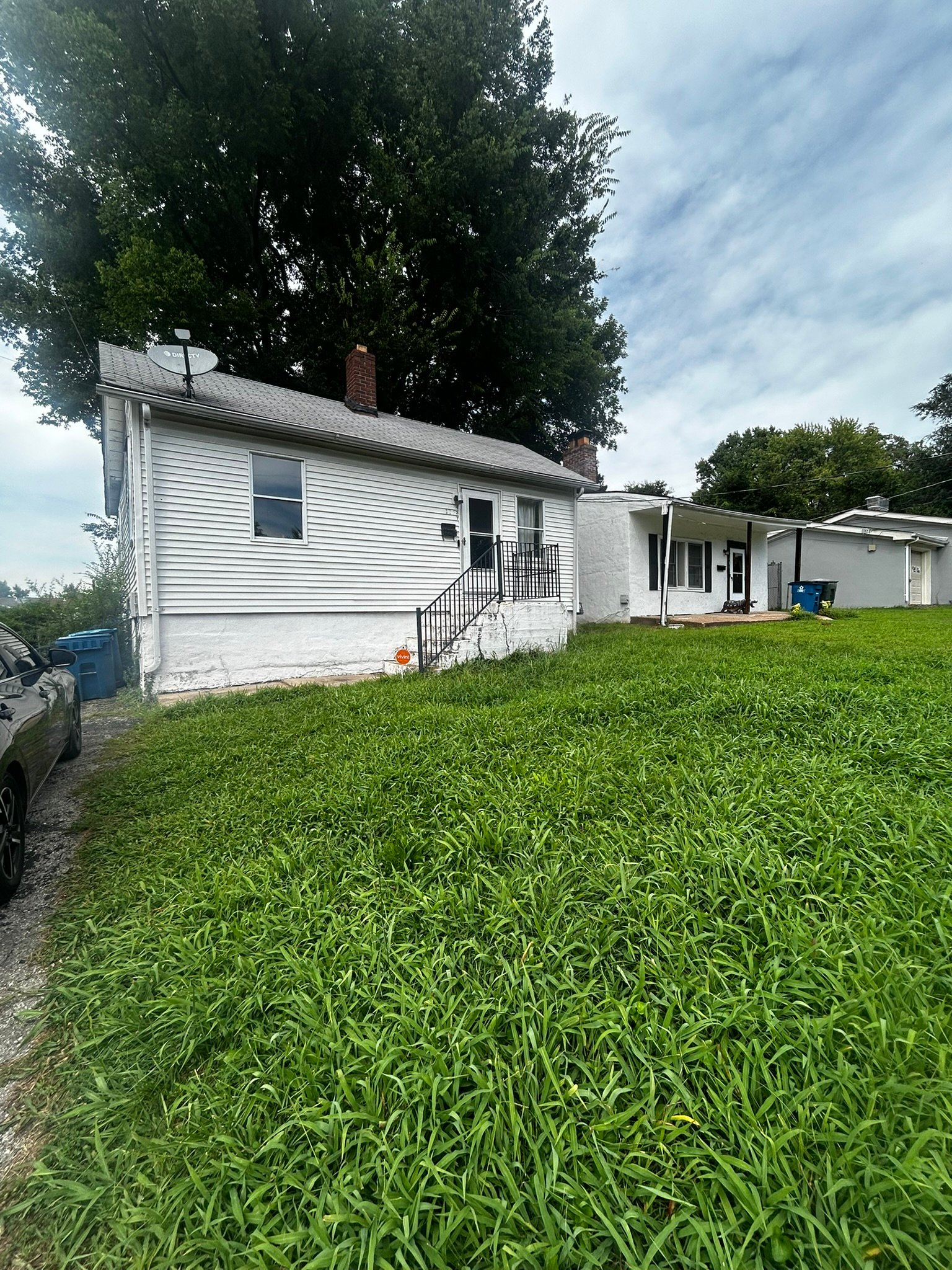 Ferguson House: 127 Elkan Ave