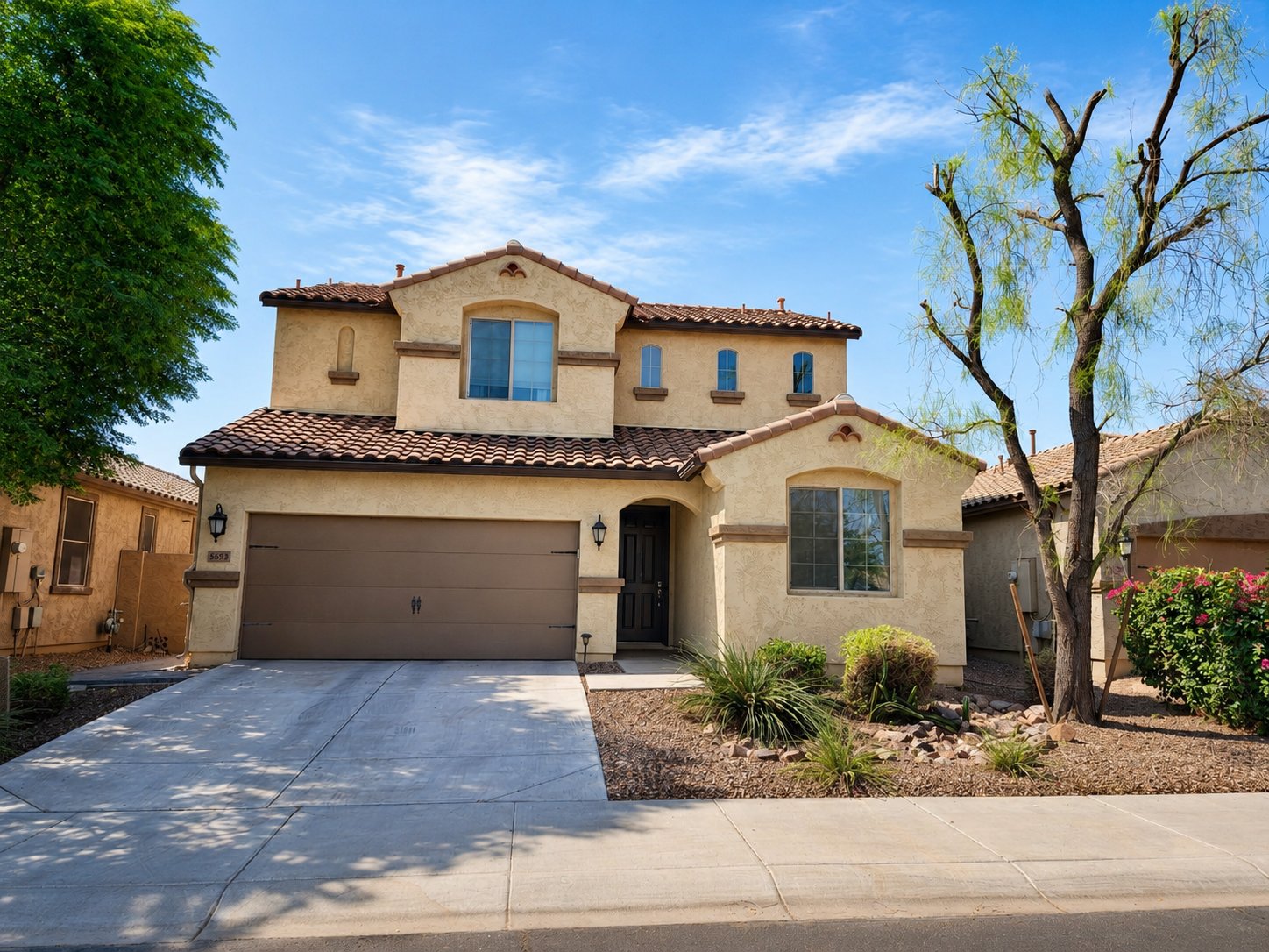 Gilbert House: 3693 E Rakestraw Ln