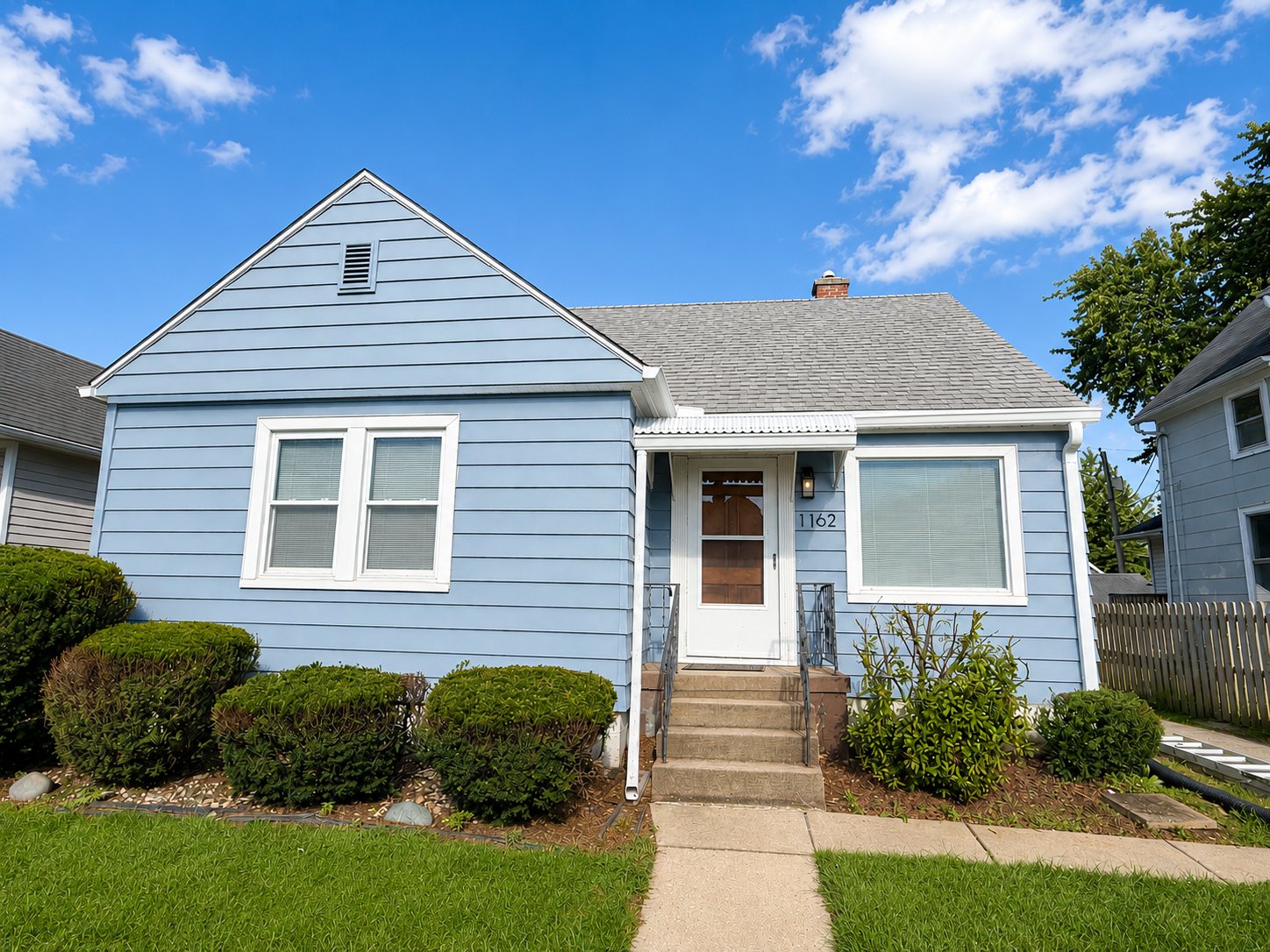Moline House: 1162 26th St