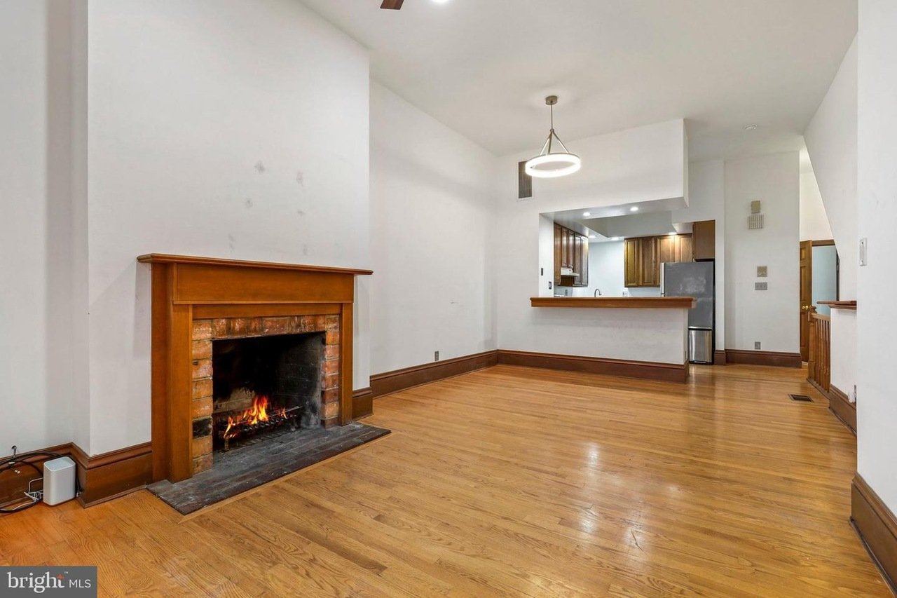 Washington Apartment: 1331 T Street NW B