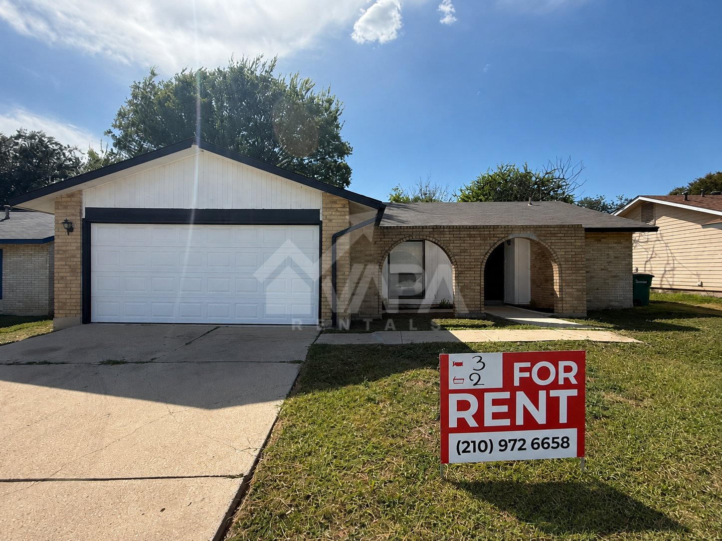 San Antonio House: 827 Blue Astor Dr