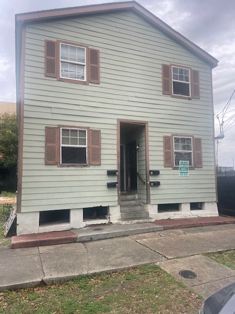 New Orleans Multiplex: 2519 Washington Ave. - C