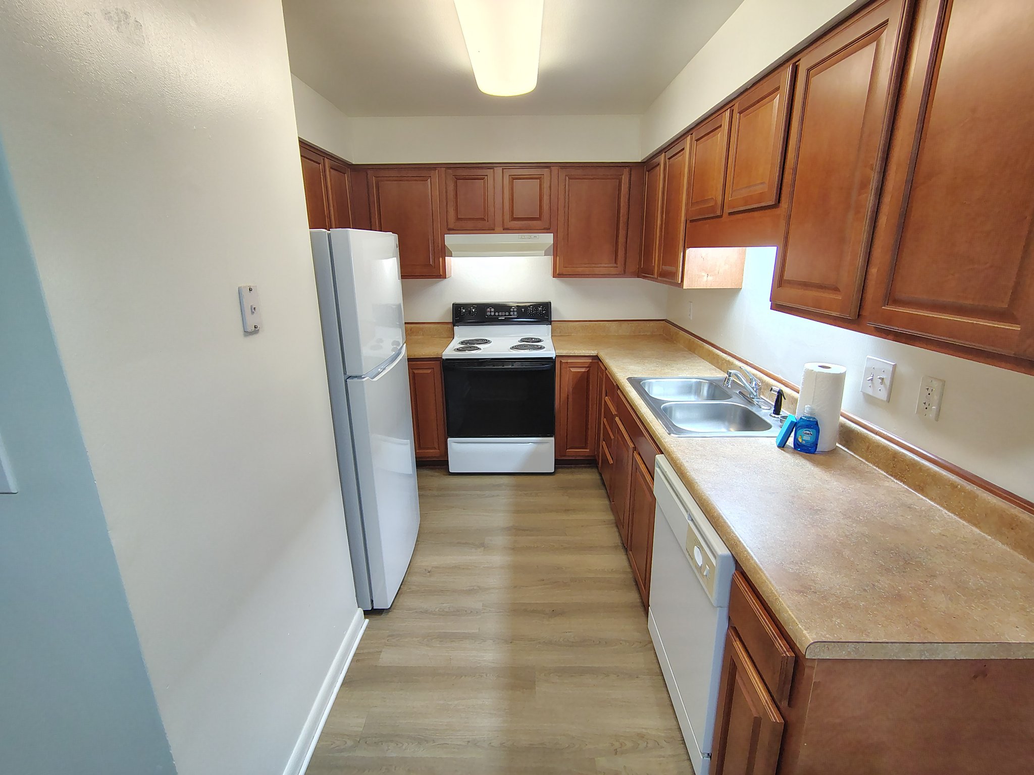 Lynchburg Apartment: 600 Reusens Road