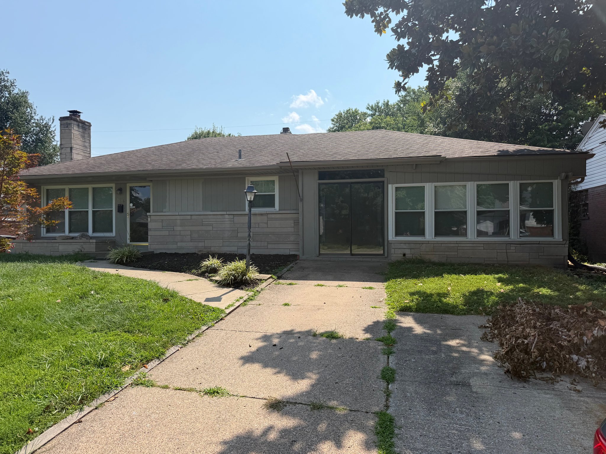 Louisville House: 3736 Rouge Way