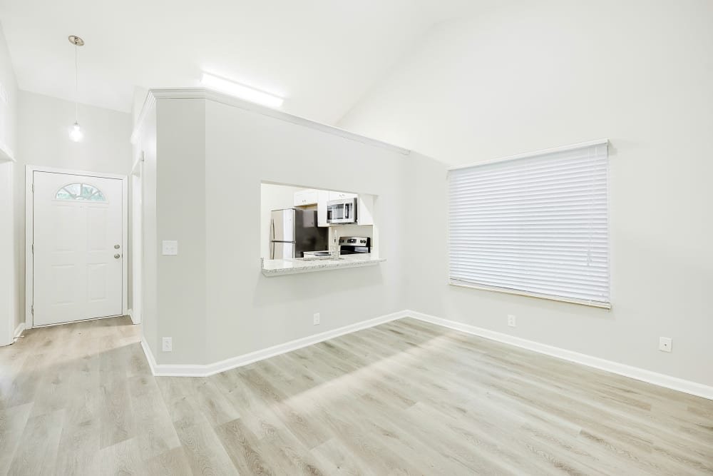 Madison House: 608 Brentmeadow Cir