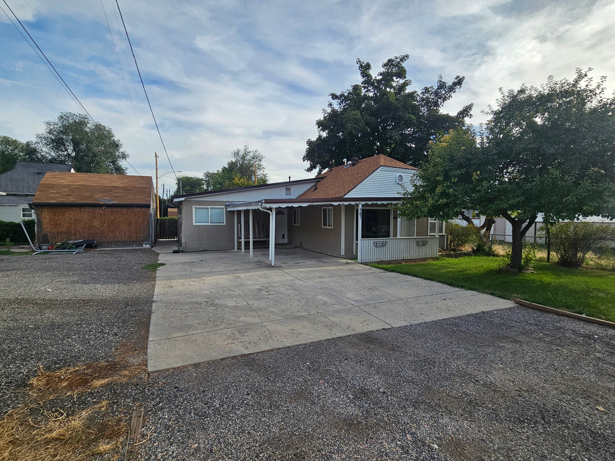 Ogden House: 547 1st St