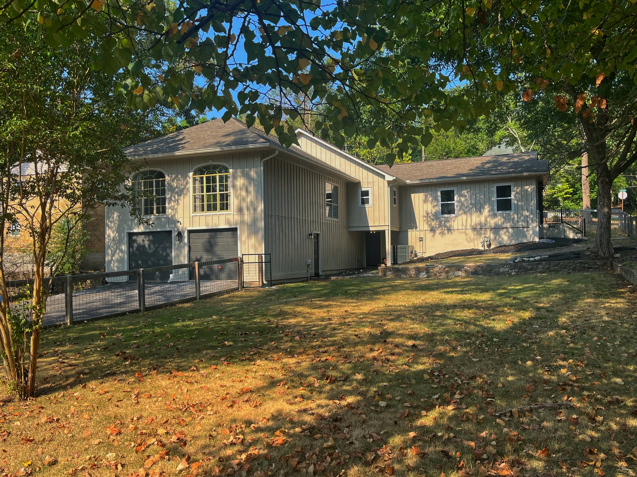 Hot Springs House: 306 Ashland St
