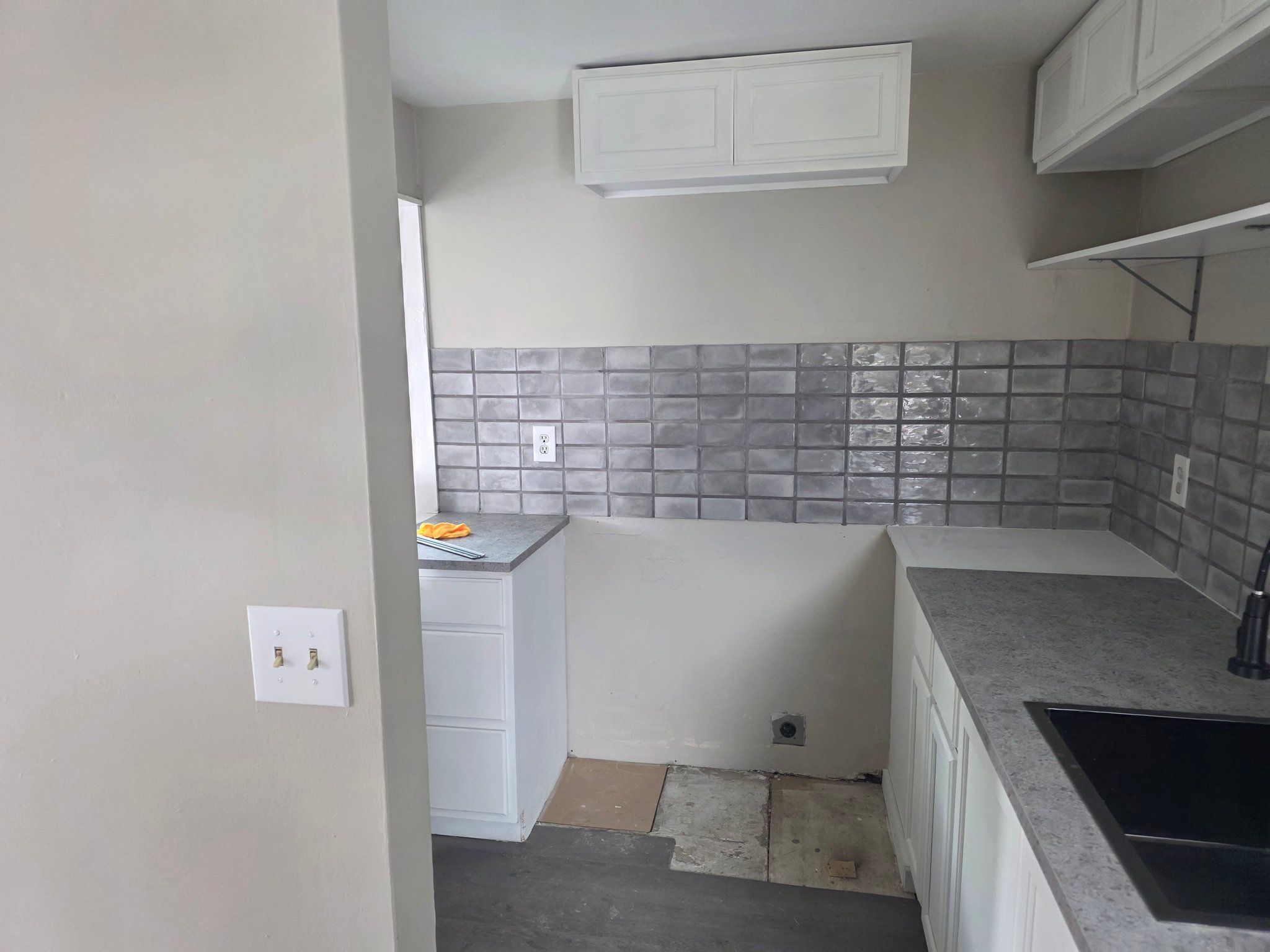 Portland Apartment: 9035 Southeast Division Street