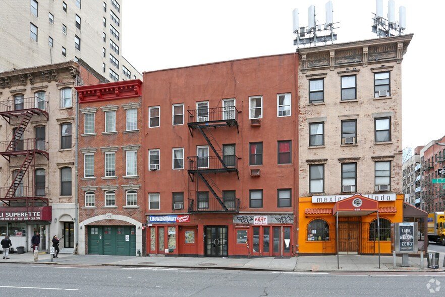 New York Apartment: East 26th Street and Second Ave