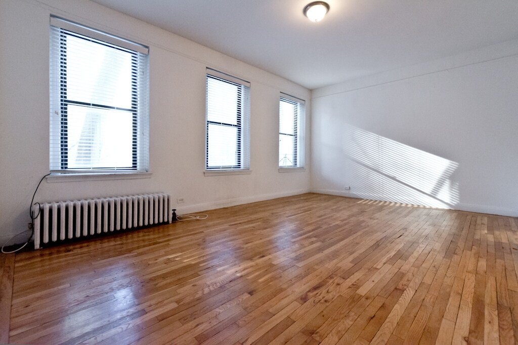 New York Apartment: East 58th Street And First Ave