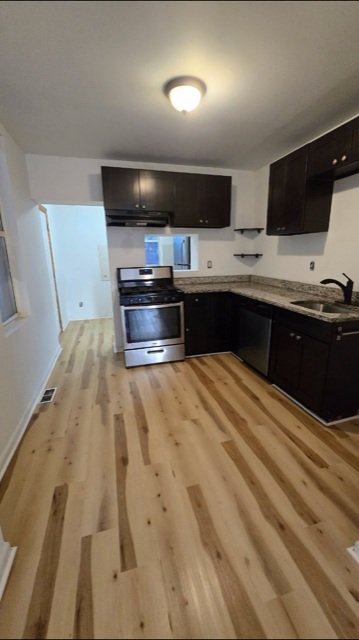 philadelphia Townhome: 1835 North leithgow