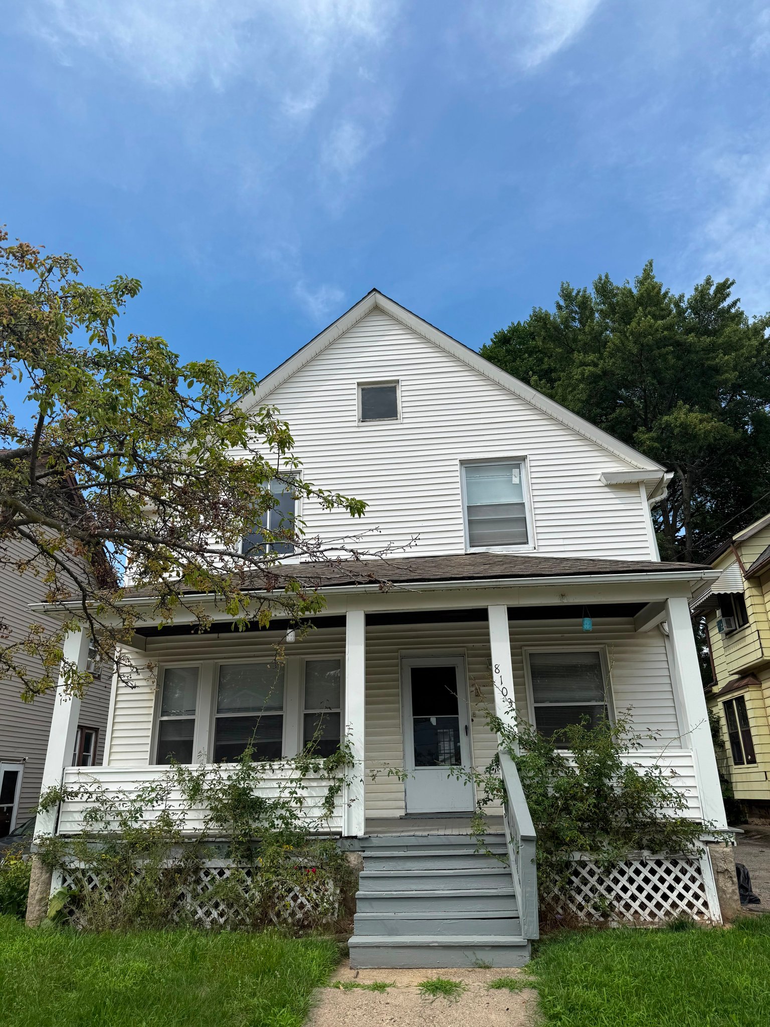 Cleveland House: 8103 Jeffries Ave