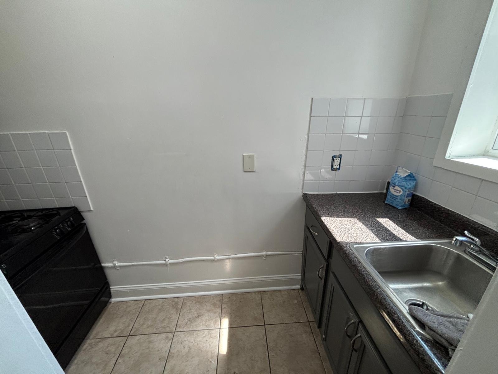 Jersey City Apartment: 546 Bergen Ave.