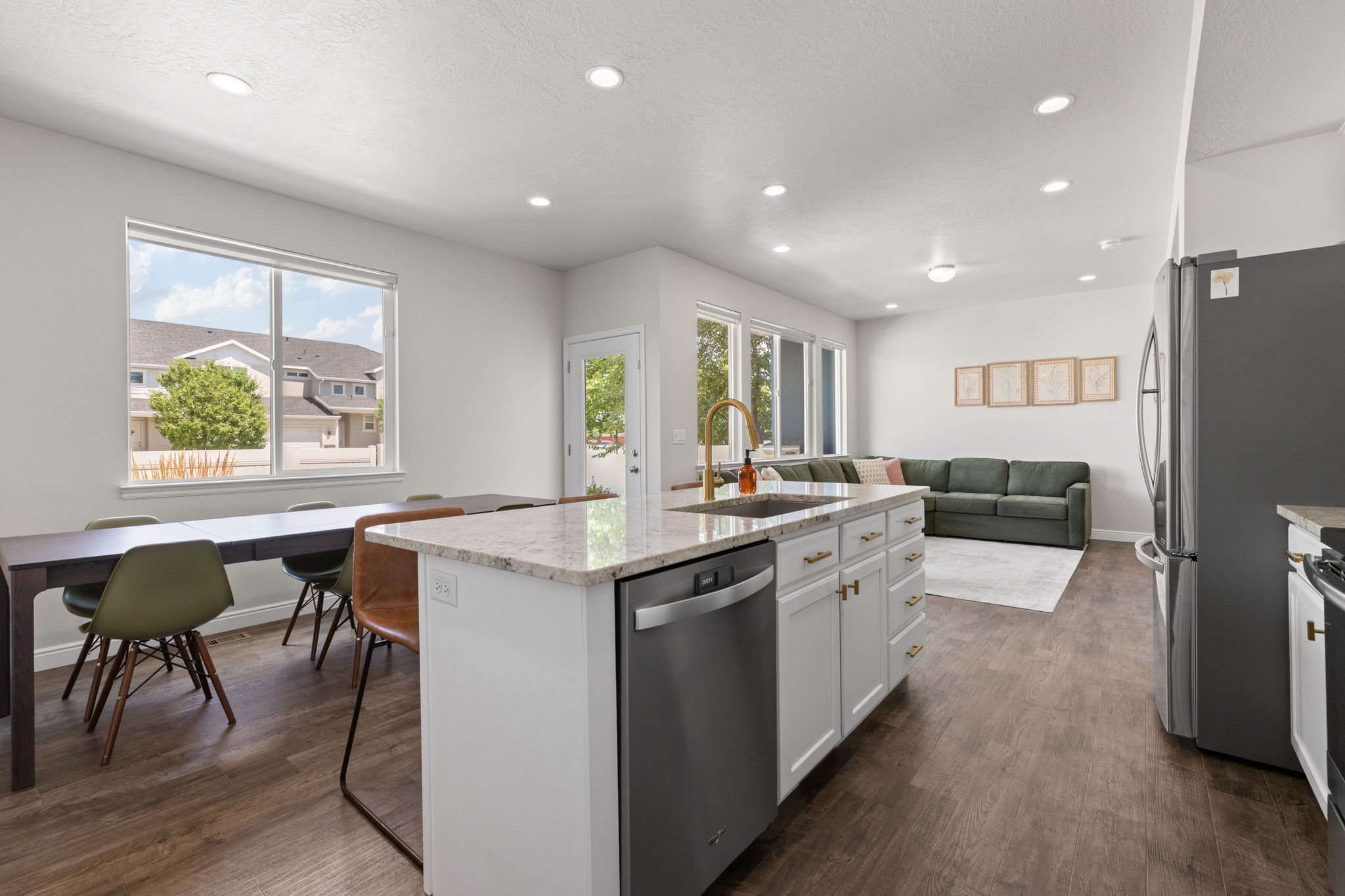American Fork Townhome: 146 N 450 W