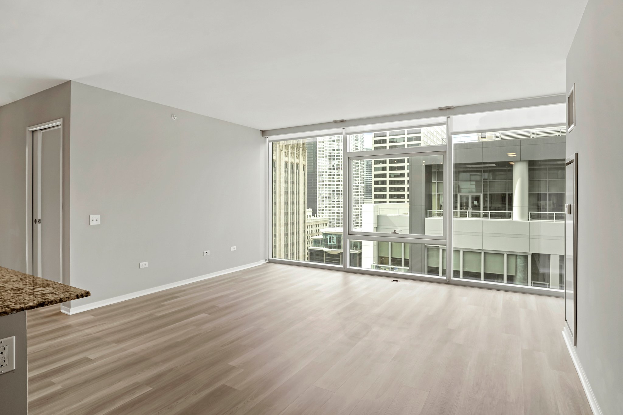 Chicago Condo: 183 E Illinois St