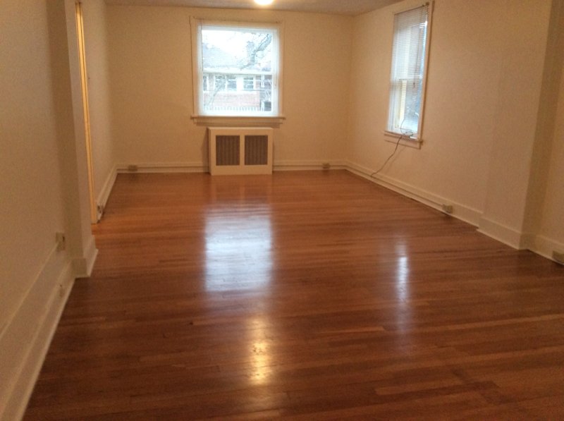 Pittsburgh Apartment: 100 Biddle Avenue