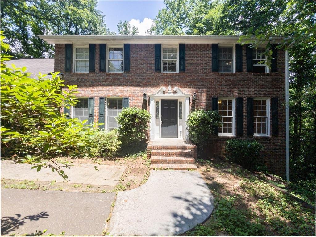 Tucker House: 965 Millbrook Court