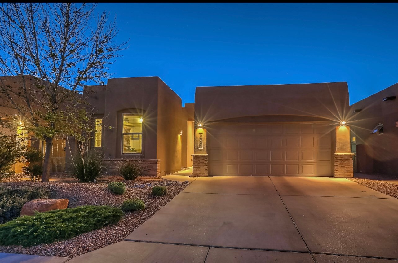 Albuquerque House: 6531 Agave Verde Way NE