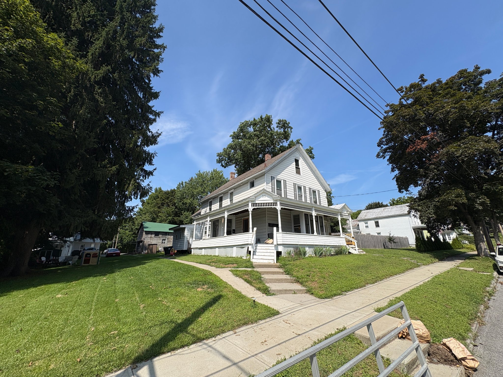 Ballston Spa Apartment: 35 Center St
