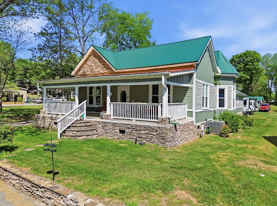 Kingston House: 36 Shaw St