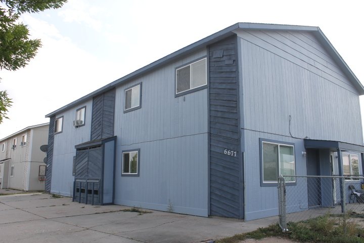 Fountain Townhome: 6673 Provincial Drive