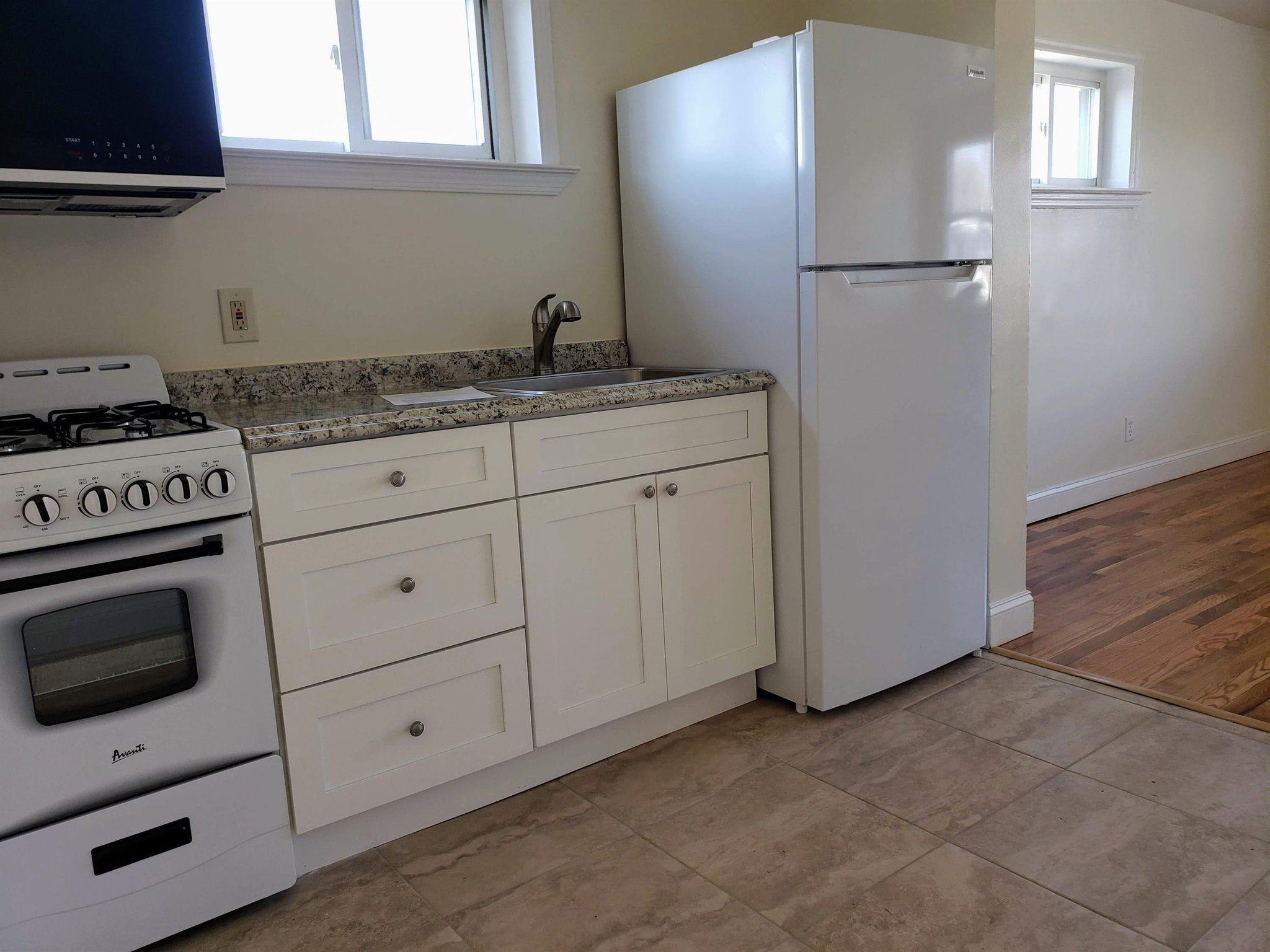 Philadelphia Apartment: 1862 Pratt St Philadelphia PA 19124