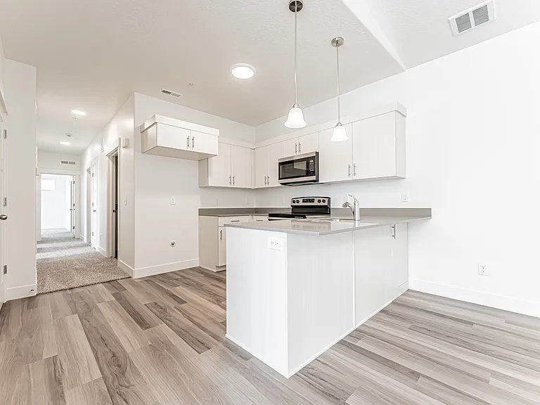 Riverton Condo: 13714 S Hanley Ln