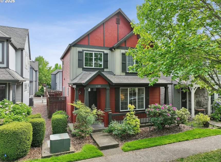 Hillsboro House: 1164 SE Tamango St