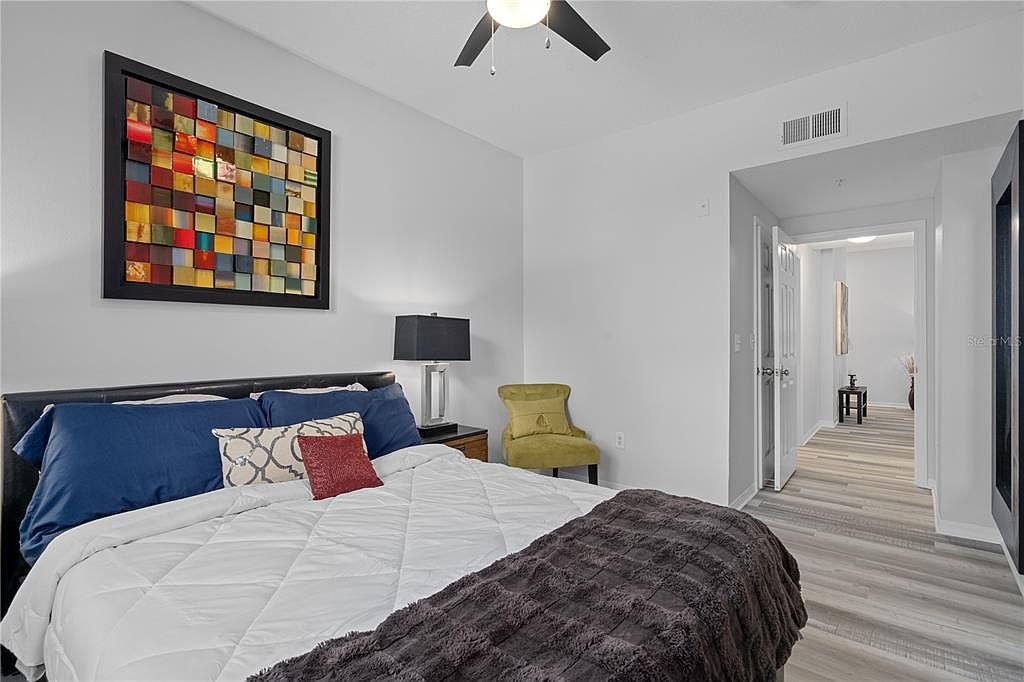 TAMPA House: 1810 E PALM AVE APT