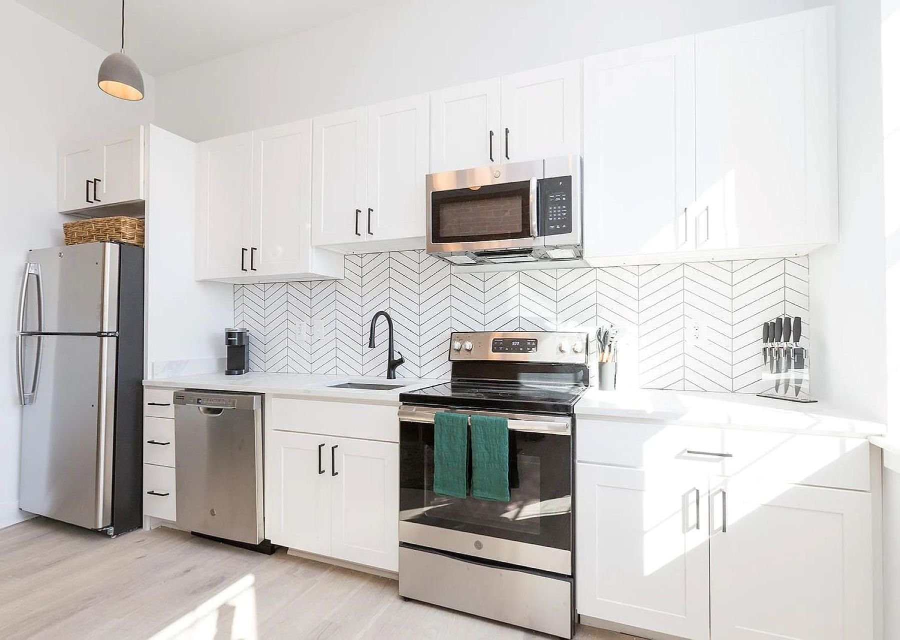 Baltimore Apartment: 415 St. Paul Street