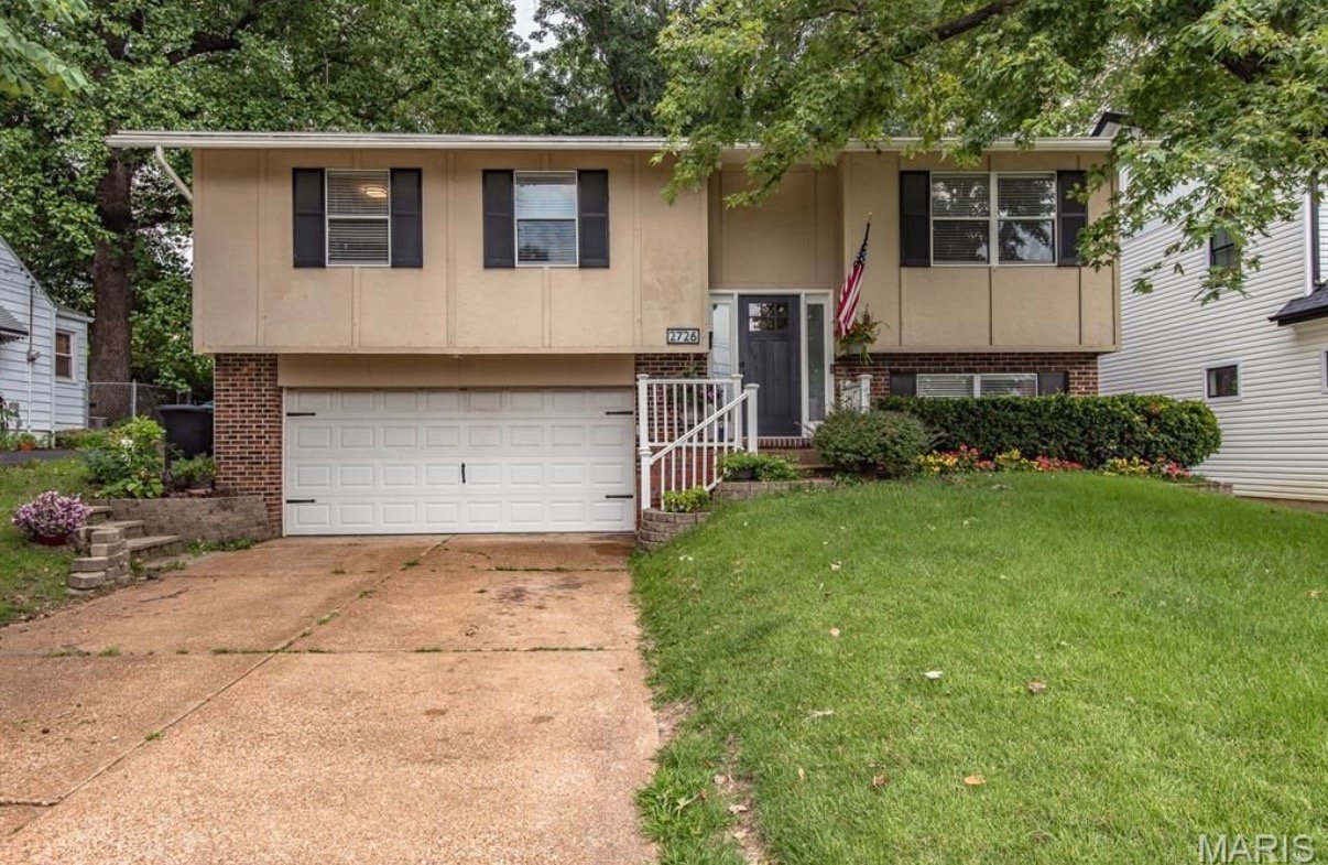 Saint Louis House: 2726 Bremerton Rd