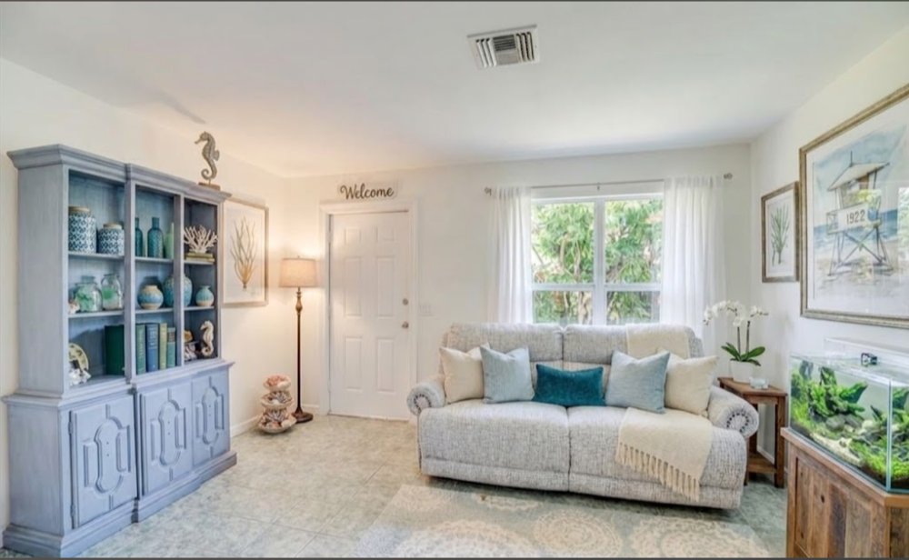 Vero Beach Townhome: 1675 Highland Ave