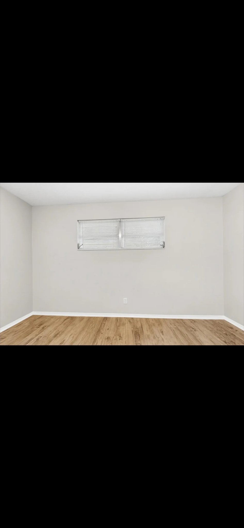 Jacksonville House: 4635 Waverly Ln