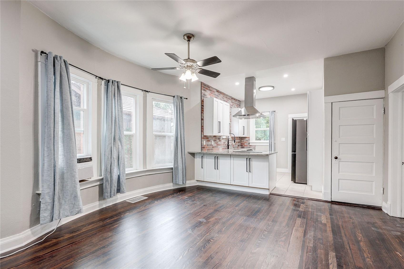Denver House: 1317 s university blvd