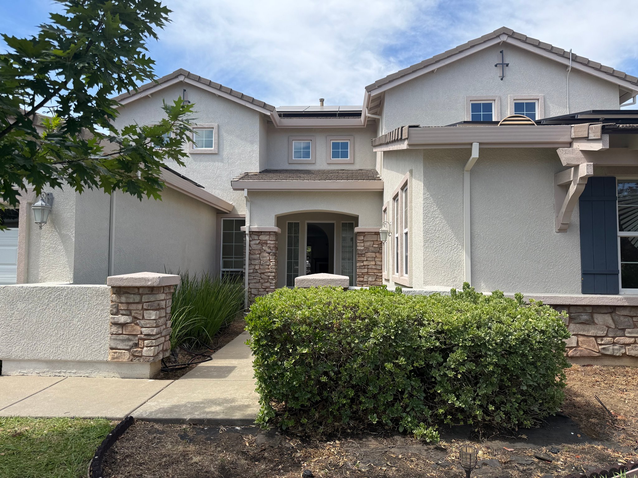 Lincoln House: 1456 Eaglesfield Ln