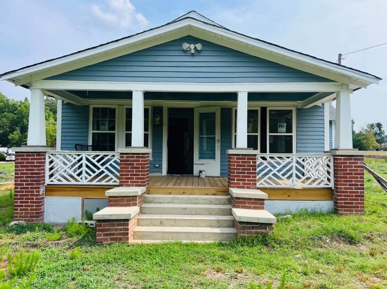 Zebulon House: 1278 Valley Ct