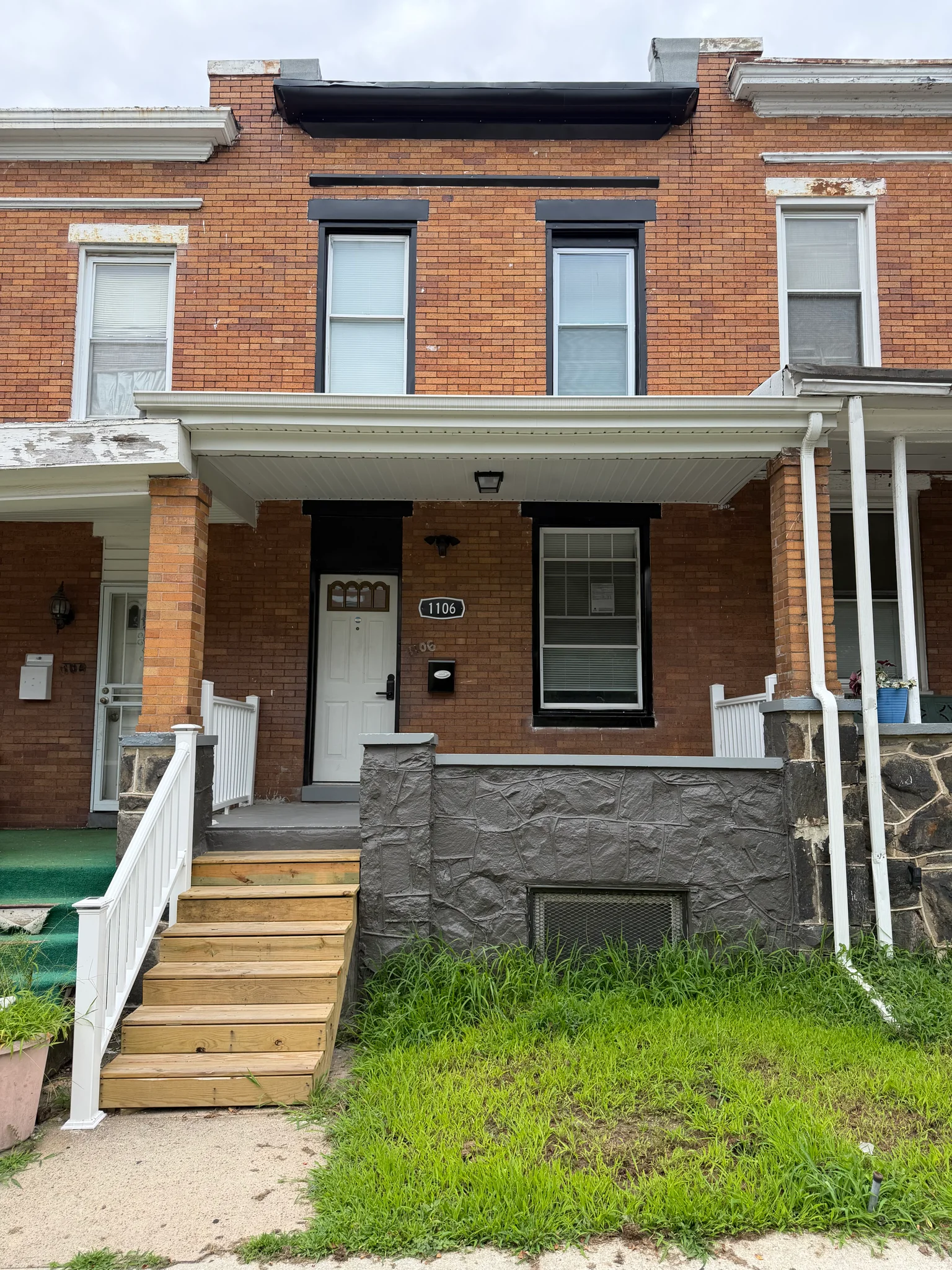 1 Bedroom Townhome – 1106 N Lakewood Avenue, Baltimore, MD