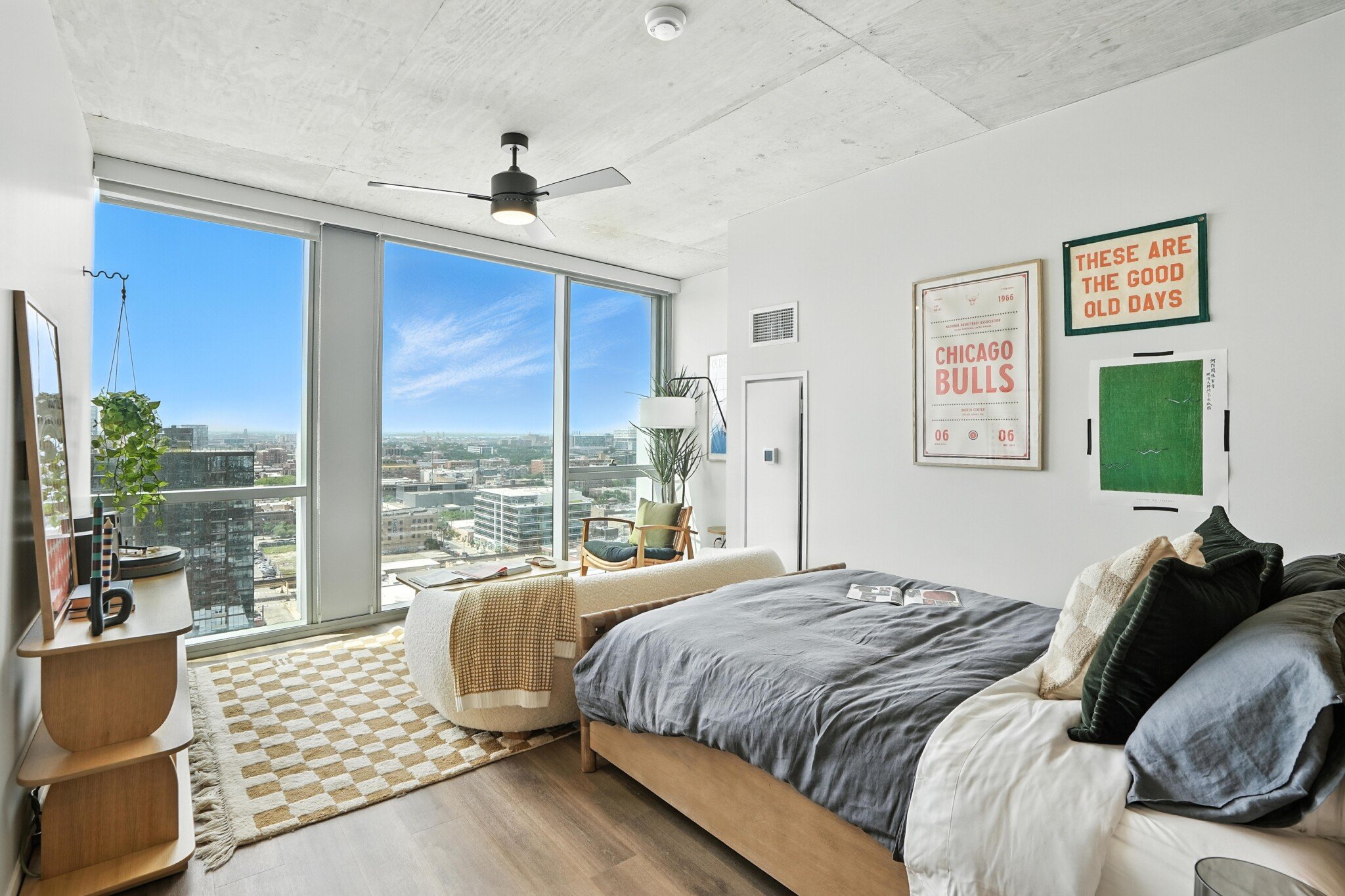 Chicago Condo: 1118 W Carroll Ave