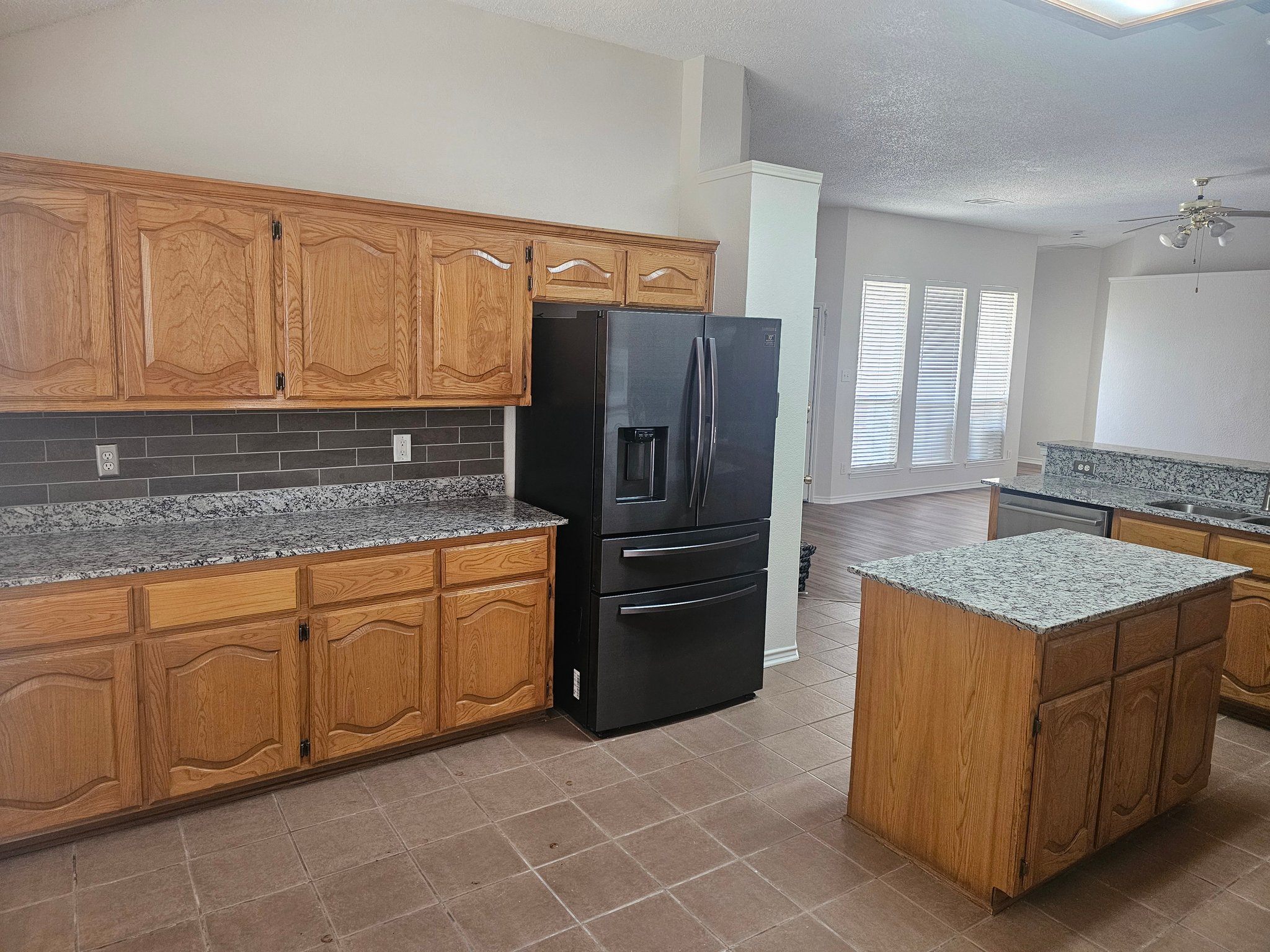 Sachse House: 3703 Blossom