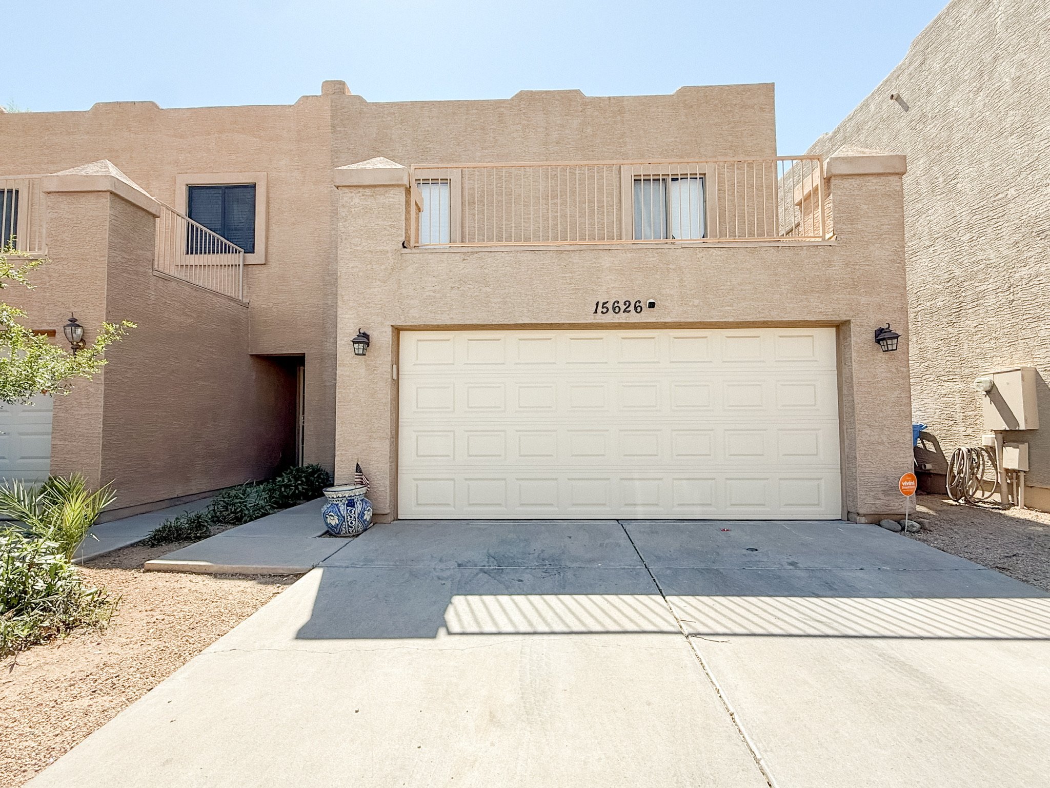 Phoenix Townhome: 15626 N 29th Way