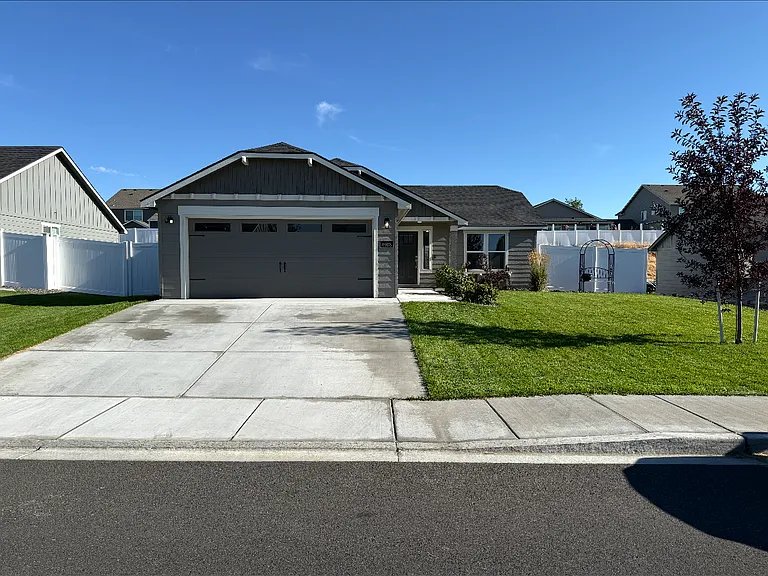 Pasco House: 4908 Corinth Dr