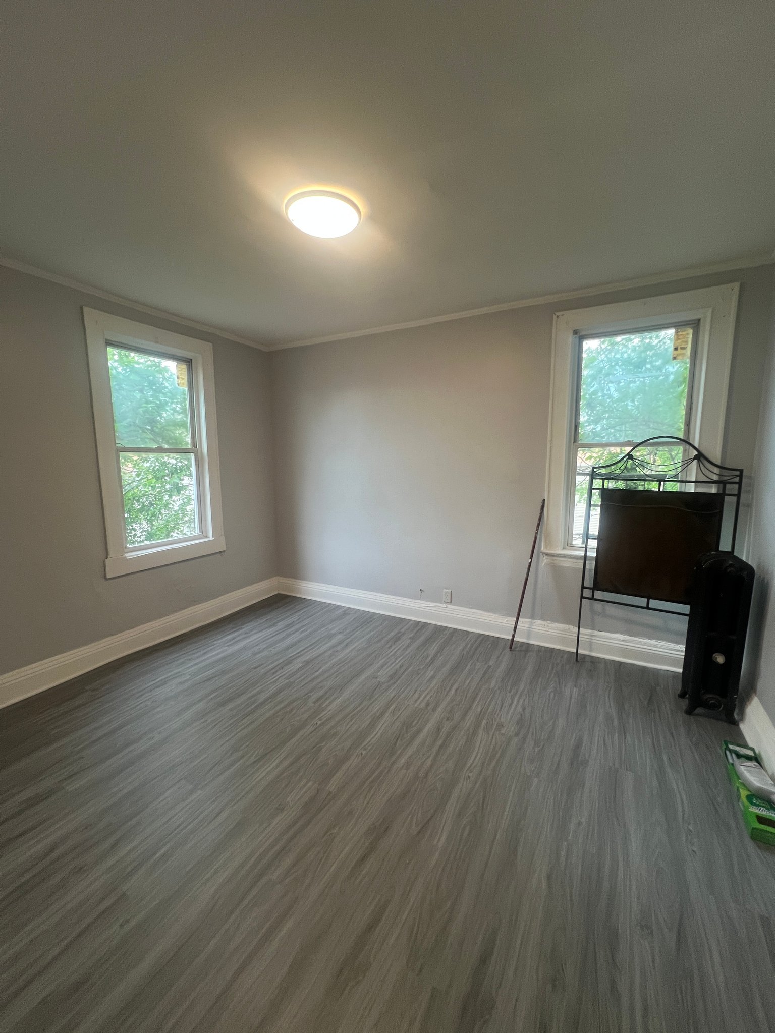 East Orange House: 4 Eaton Place