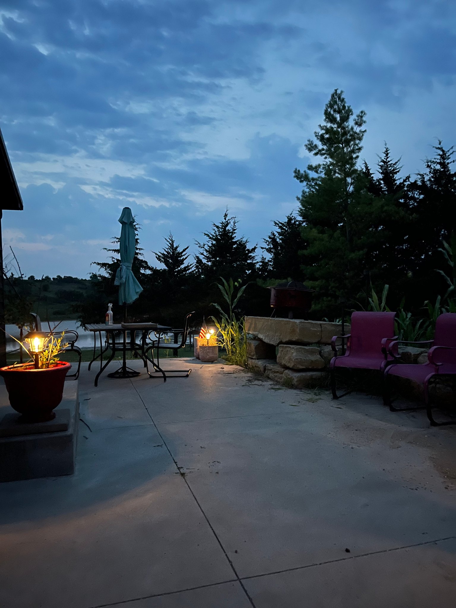 Westmoreland Apartment: 13325 Brush Creek Rd