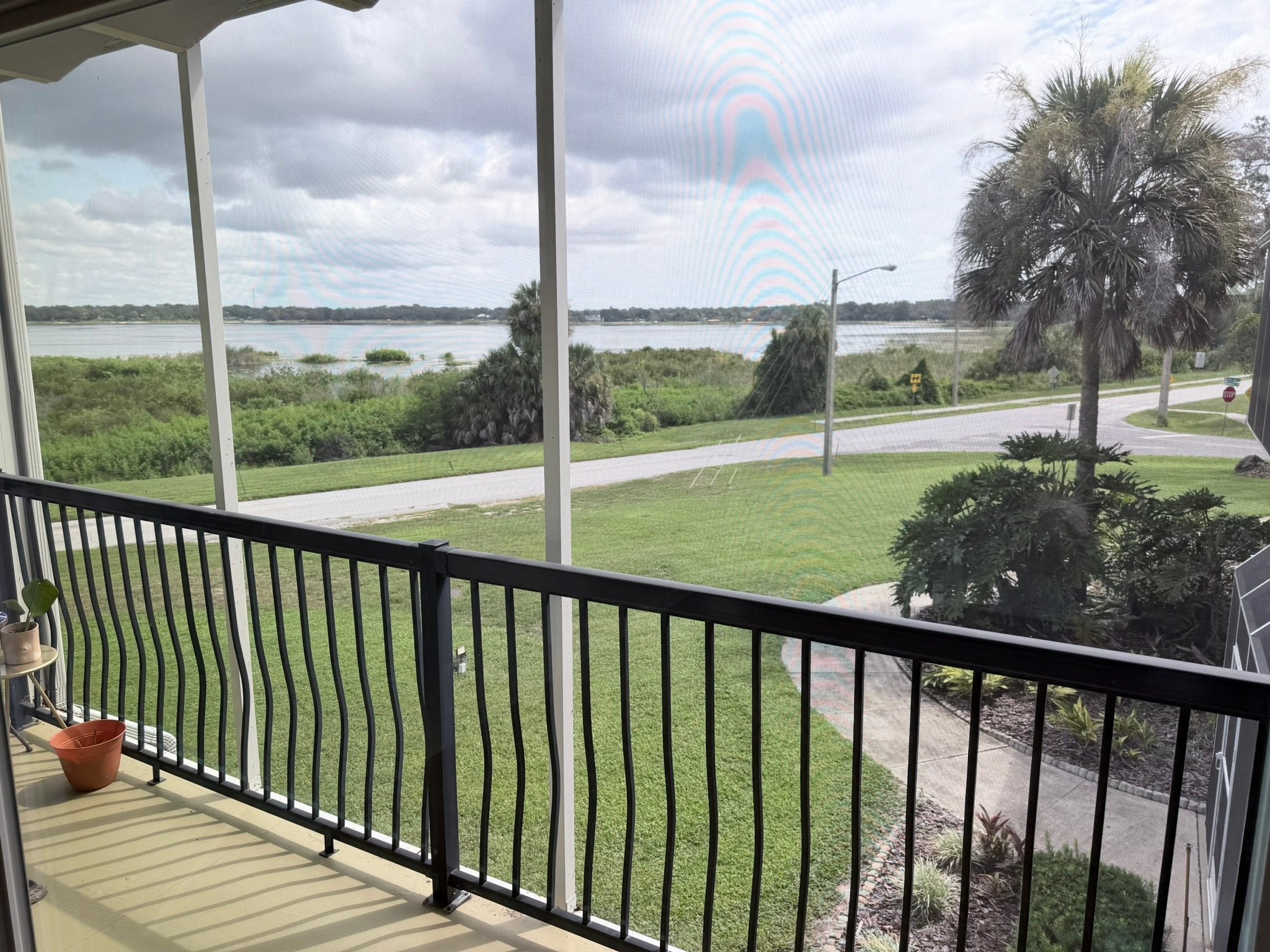 Leesburg Apartment: 8915 Silver Lake Dr