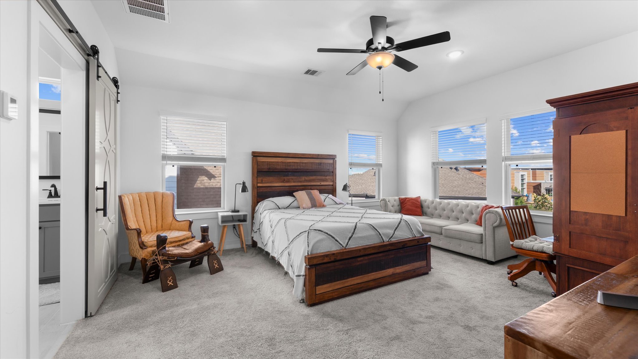 Cypress Single Room: 15135 Colorado Bend Park Dr