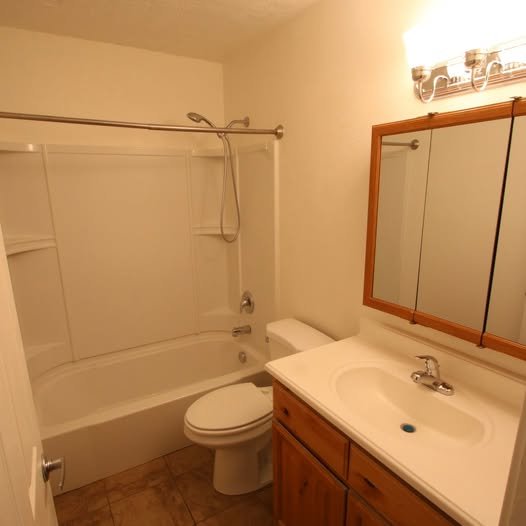 Orem Single Room: 623 S 1030 W
