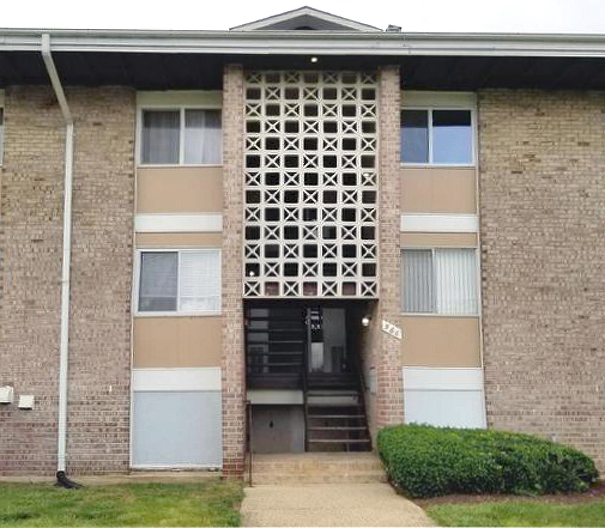 Oxon Hill Condo: 566 Wilson Bridge Dr