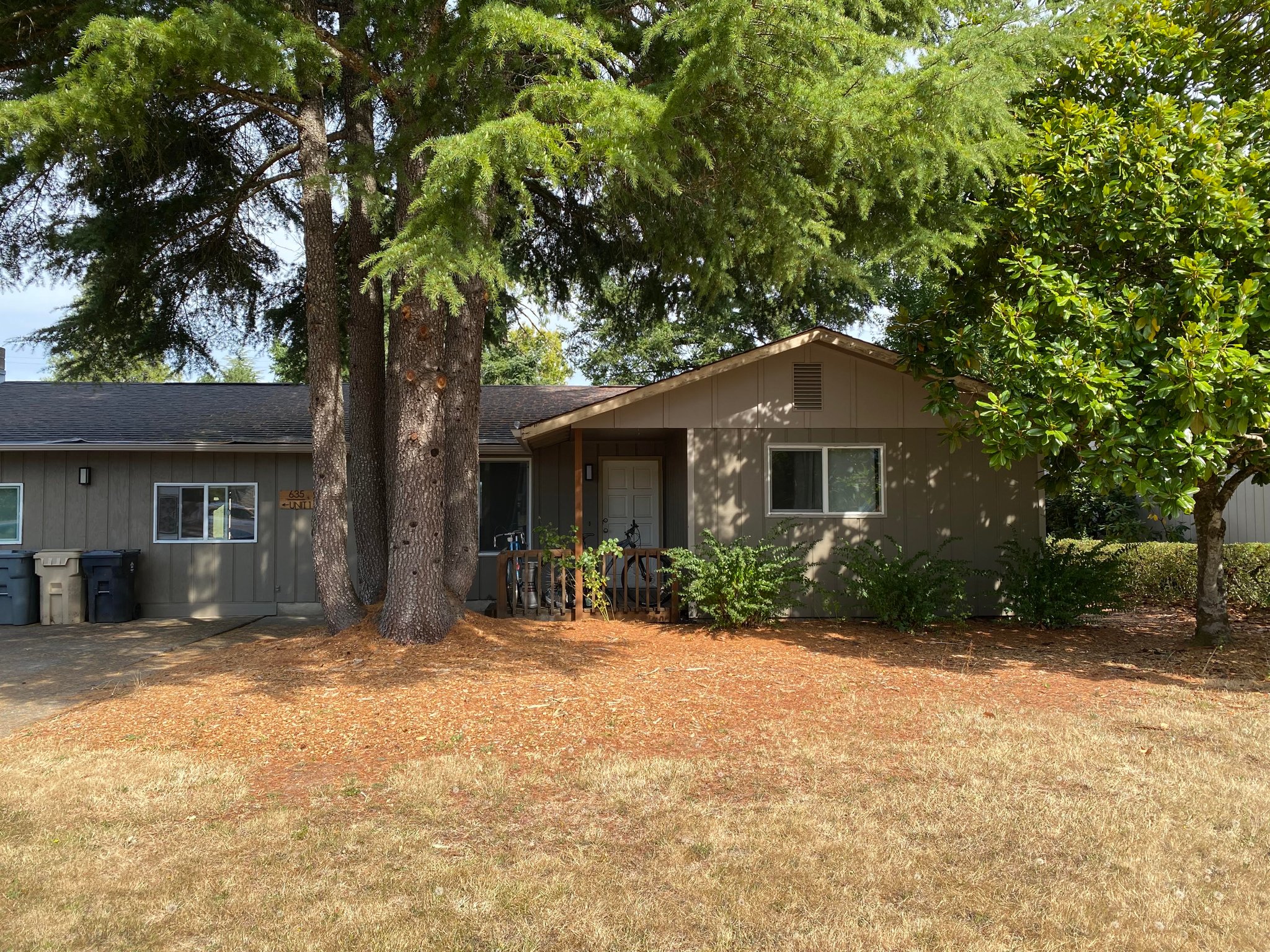 Corvallis Townhome: 635 SW 55th St.